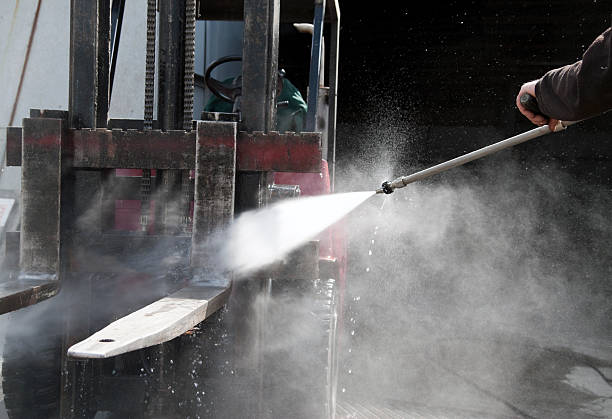 Best Machinery and Equipment Cleaning  in Mead Valley, CA
